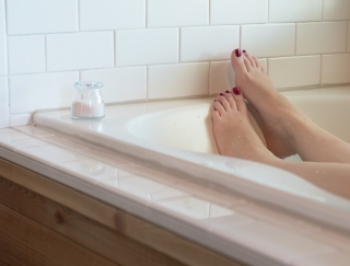 全身浴＆ストレッチで温め効果倍増！究極の「10分入浴法」
