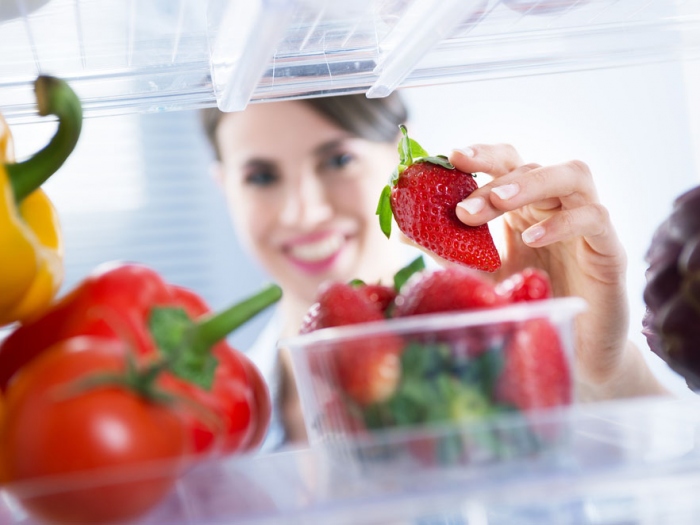 冷蔵庫の詰め過ぎに注意！意外と知らない「食中毒対策」