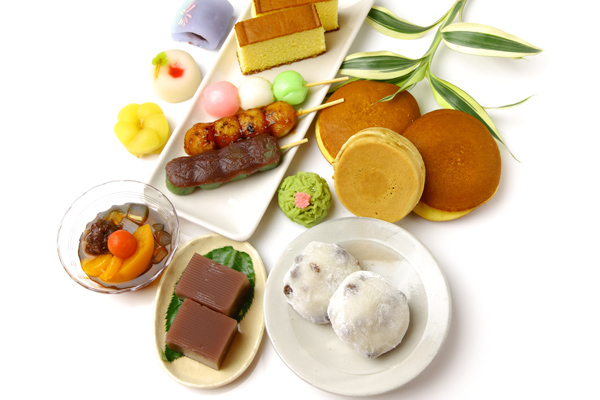和菓子と洋菓子、ダイエット中に食べるならどっち？　