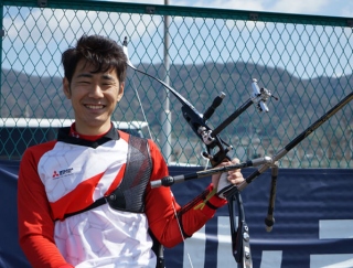 目指すは満員の会場で金メダル！ パラアーチェリー・上山友裕選手に聞く「スポーツを続けるメリット」とは
