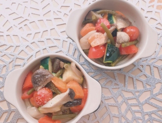 紫外線に負けない肌づくりに！「カラフル野菜ときのこのヘルシーアヒージョ」