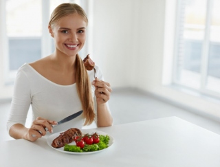 毎日の食事で注意！　腸内環境を乱すNG食材