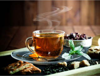 お茶を毎日飲むことで得られるメリット、口の中のがんを防ぐ？
