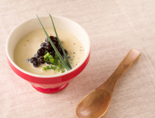 タピオカ入り！　料理研究家が教える、美肌とむくみ改善に効く「豆腐ととうもろこしの冷たいスープ」