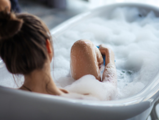 「お風呂」は長生きにつながる！ 入浴の効果を日本の研究グループが報告
