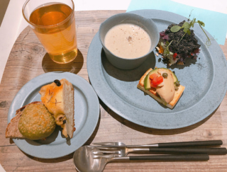 サステナブルなプレートランチが楽しめる！「Deli & Cafe Blue Globe Tokyo」 #Omezaトーク