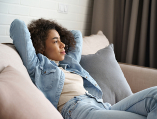 孤独感に強い人の条件とは？　海外研究からわかった特に大事な「２つの要素」