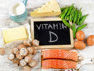「ビタミンD」と一緒にとることによって、効果や働きが促進される栄養素は？～ダイエットに役立つ栄養クイズ～