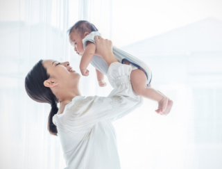 妊娠中のビタミンD摂取はやっぱり大事！ 海外研究で赤ちゃんのアトピー性皮膚炎との関連分析