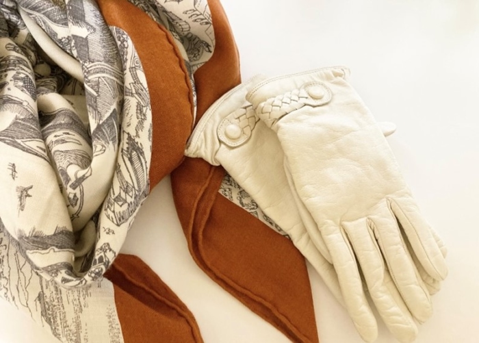 ［スタイリストの自腹買い名品＃7］冬の必須アイテム「セルモネータ・グローブス」の手袋で防寒＆おしゃれ、どちらも完璧♡