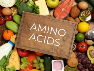 里いも、大根、生しいたけ、アマニ油。「アミノ酸」を含んでいない食材は？～ダイエットに役立つ栄養クイズ～