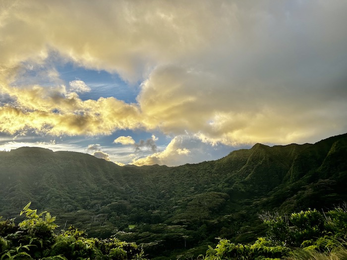 ハワイの連なる山々