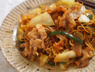 市販の袋麺で！プロが教える焼きそばの作り方、食感調整のコツ