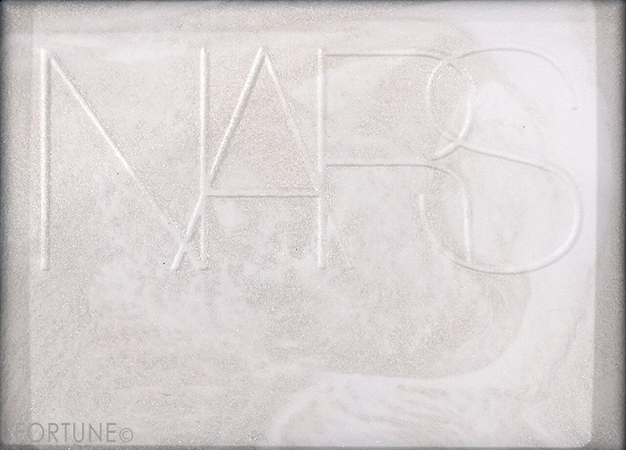 NARS（ナーズ）2024年クリスマスコフレ