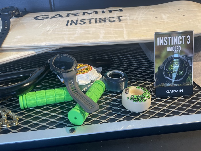 現役アスリートが語るGarminのタフネスGPSウォッチ「Instinct 3」の魅力 「Instinct 3」シリーズ