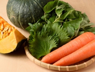 にんじんなど緑黄色野菜のβ-カロテンを効率良く吸収するには？