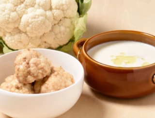 ［カリフラワーのレシピ］トロッとスープ＆カリッとサラダが絶品