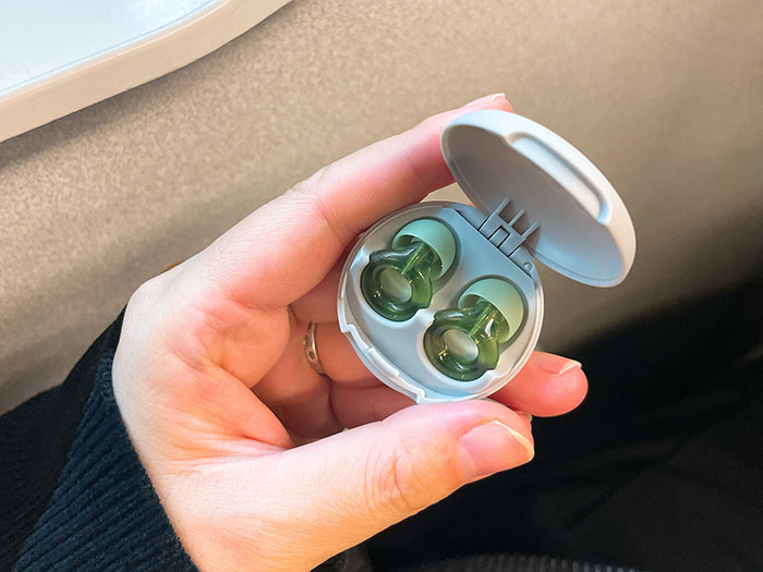 雑音は抑えつつ会話はクリアに。日常を快適にするイヤープラグ「Loop Engage 2」 #Omezaトーク