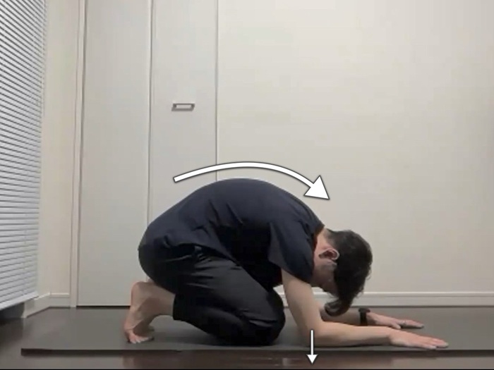 姿勢改善おうちピラティス