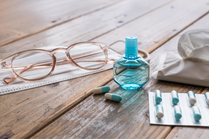 メガネ、マスク、目薬などの対策アイテム