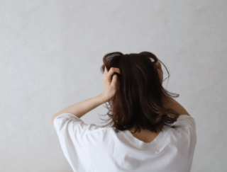 【薬剤師に聞く】更年期は突然来ない、ゆらぎ世代がそっと備える漢方ケア