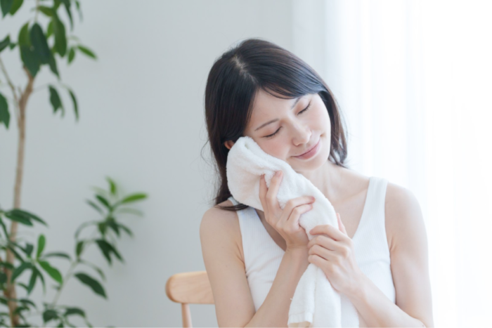 「冷やすケア」じつは逆効果!? 肌温度と美容成分の「深い関係」を知って、スキンケアを見直そう