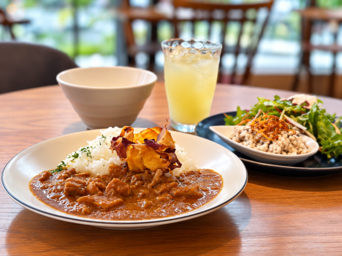 バターナッツ南瓜とアーモンドミルクのバターチキンカレー