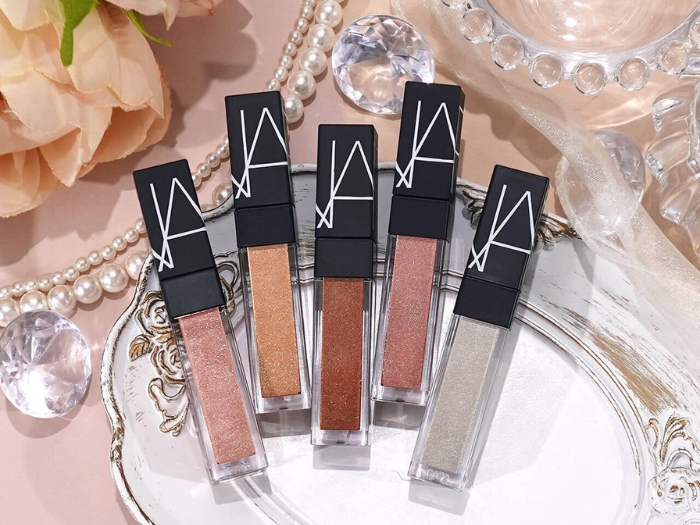 NARS（ナーズ）26年秋新作『スパークリングセダクション リキッドアイシャドー』全５色をレビュー