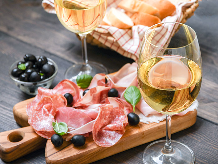 おいしく食べて健康長寿へ！ イタリア発「MeDiet」に学ぶ、心と体を整える食習慣とは？