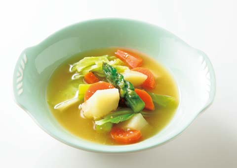 野菜たっぷり塩ヨーグルトスープの完成イメージ