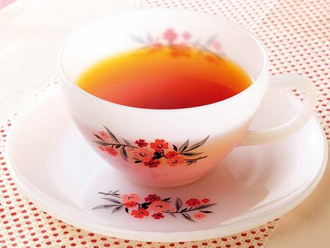 ローズヒップしょうが紅茶の完成イメージ