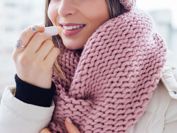 くちびるが荒れているのはリップの塗りすぎ 医師が教える正しいリップケア ダイエット フィットネス ヘルスケアのことならfytte フィッテ