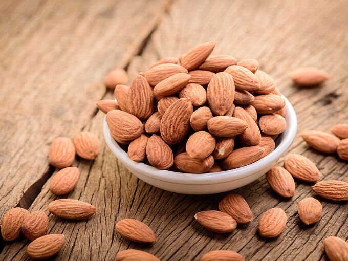 1日23粒食べるだけで美肌と食べ過ぎ予防が叶う アーモンドの効果に期待大 ダイエット フィットネス ヘルスケアのことならfytte フィッテ
