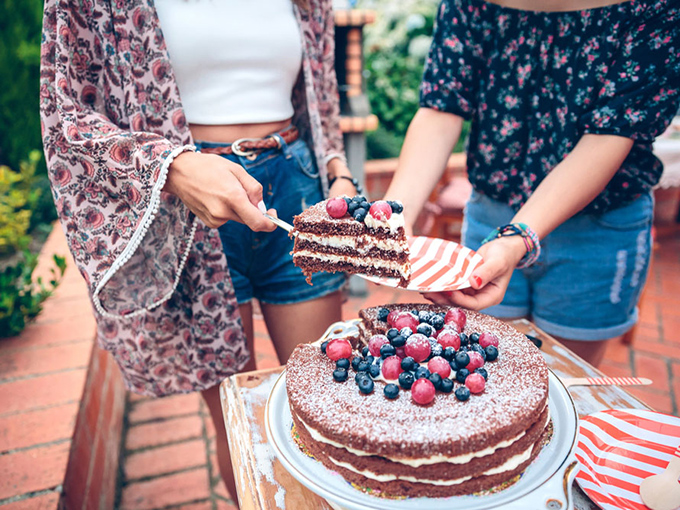 チートデイはダイエット停滞期の脱出に効果あり ドカ食いグセがつかない ダイエット フィットネス ヘルスケアのことならfytte フィッテ