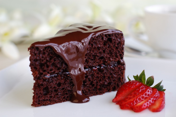 甘いチョコレートケーキ