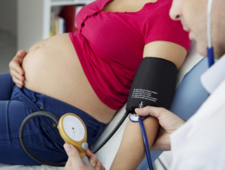 妊娠中の血圧が高いと要注意！ 将来、意外なリスクにつながる可能性を海外研究が指摘
