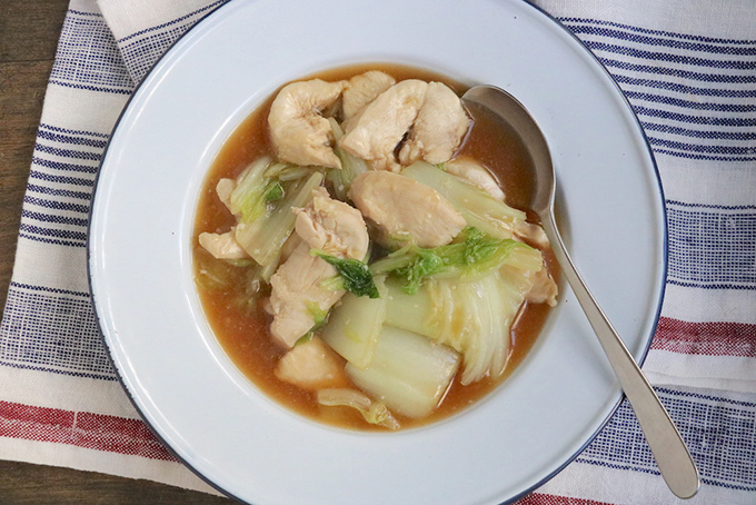 鶏むね肉と白菜の塩麹とろみ煮込み